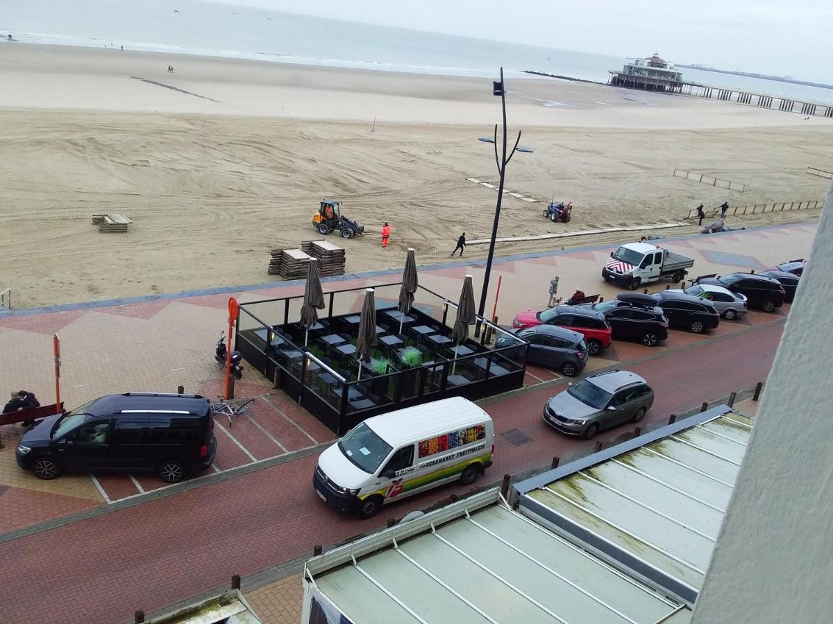 Residentie Leopold Apartamento Blankenberge Exterior foto